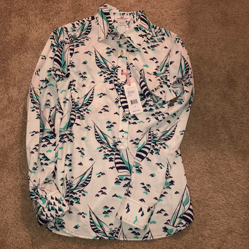 Vineyard vines sailboat print popover top